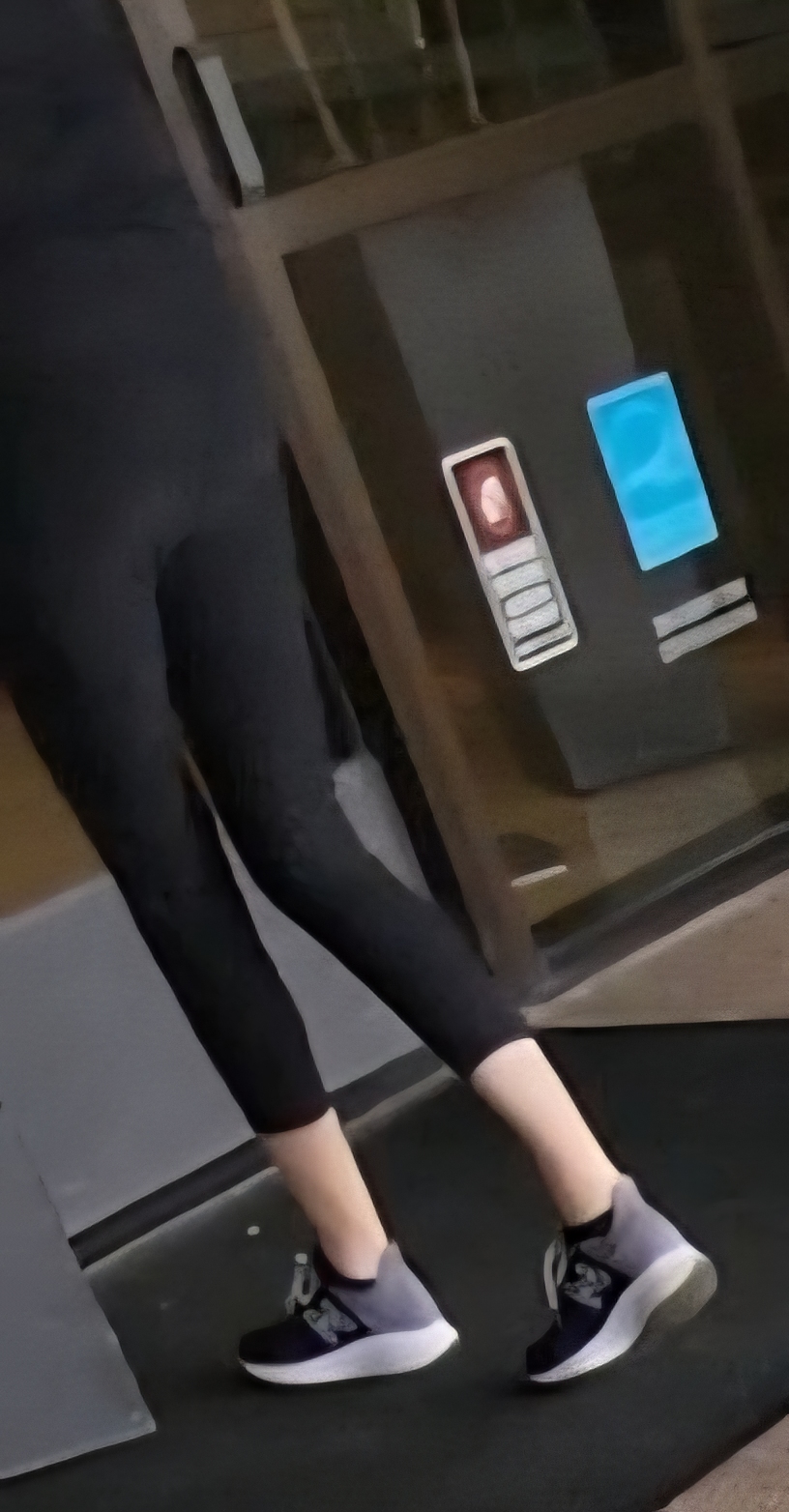 20251010 14224311