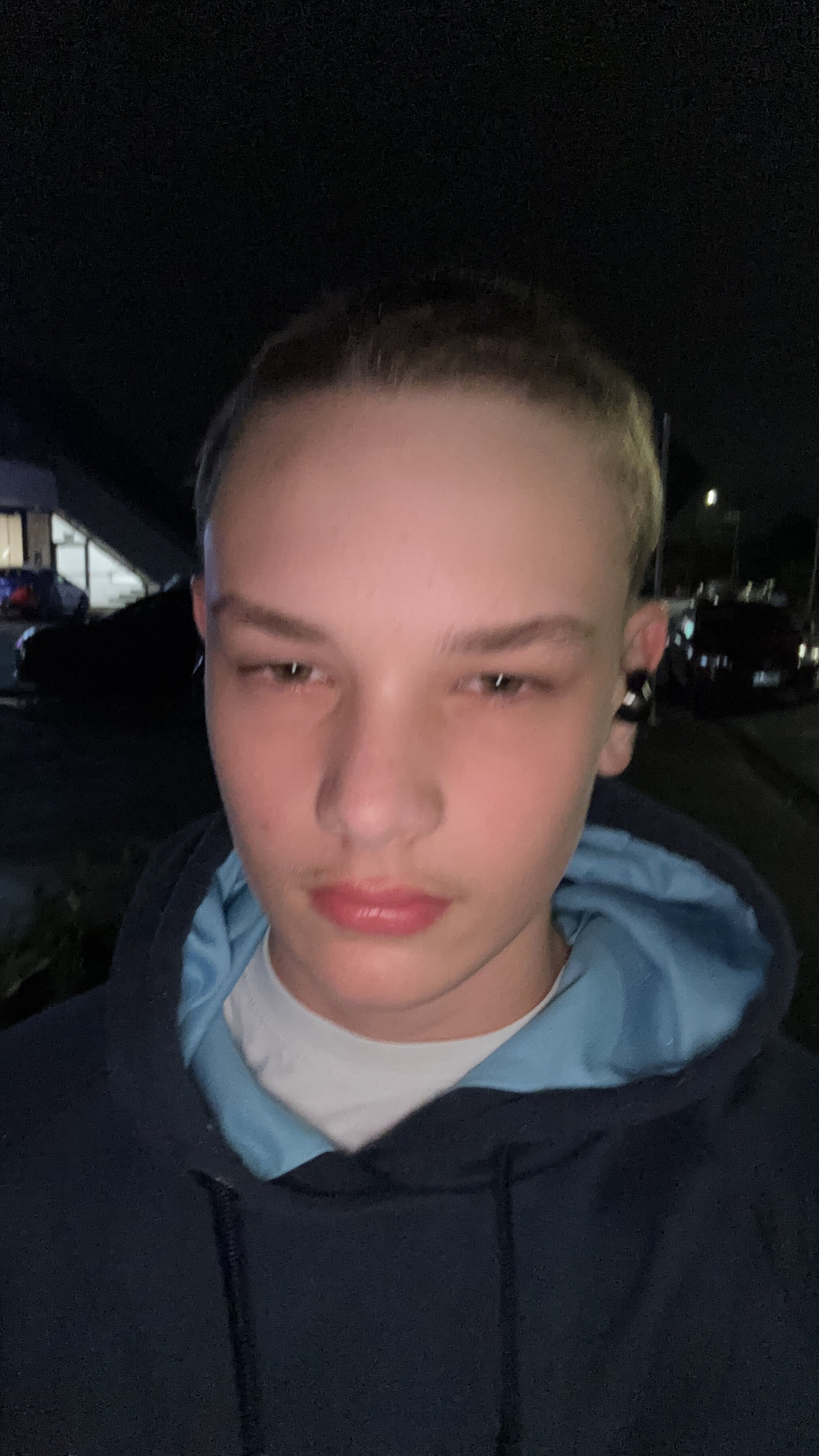 1760343455406