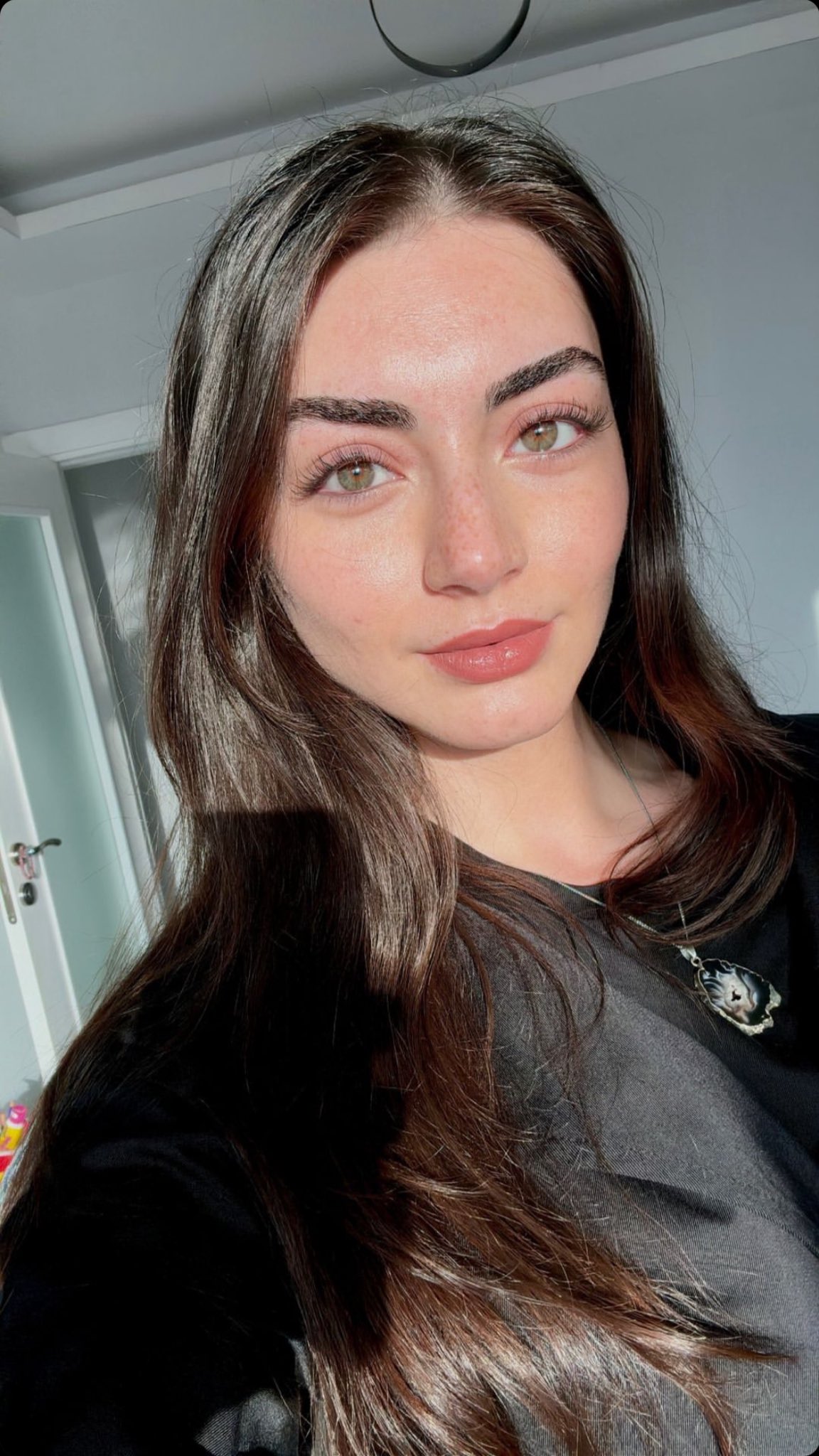 GNk7Hk8WMAAzikP large