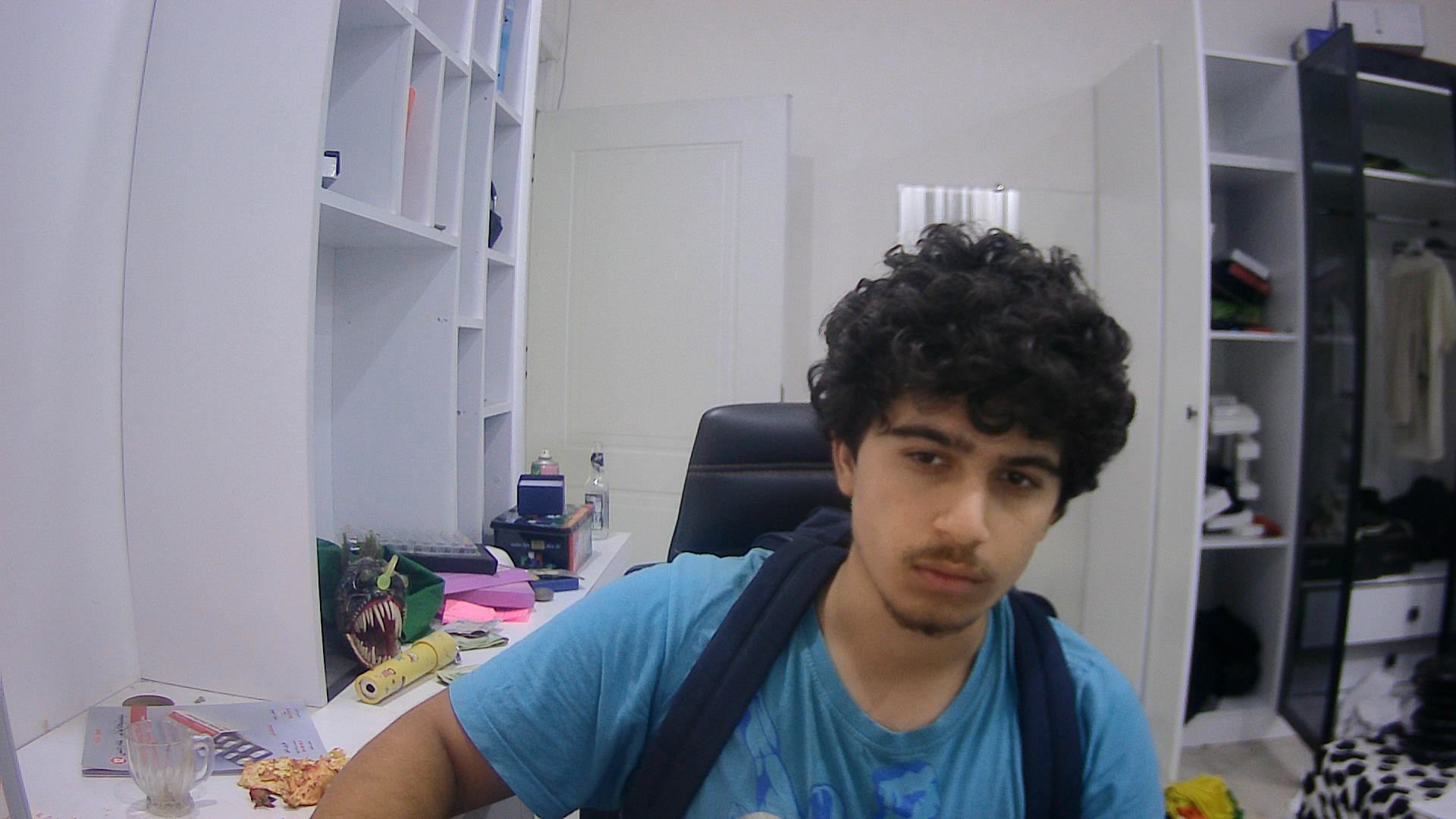 WIN 20251014 17 51 28 Pro WIN 20251014 17 51 28 Pro