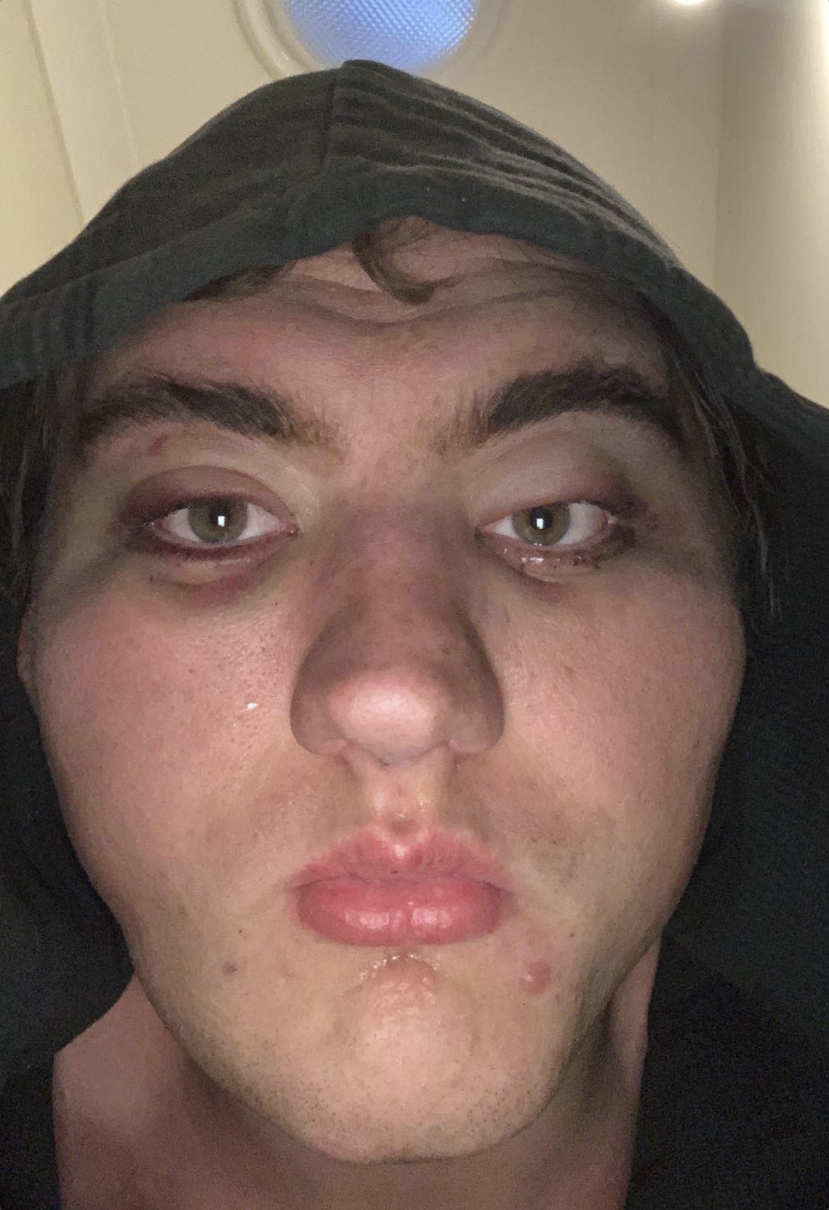 49BC4A6F E633 4213 BDA8 2E151DB0B5D8