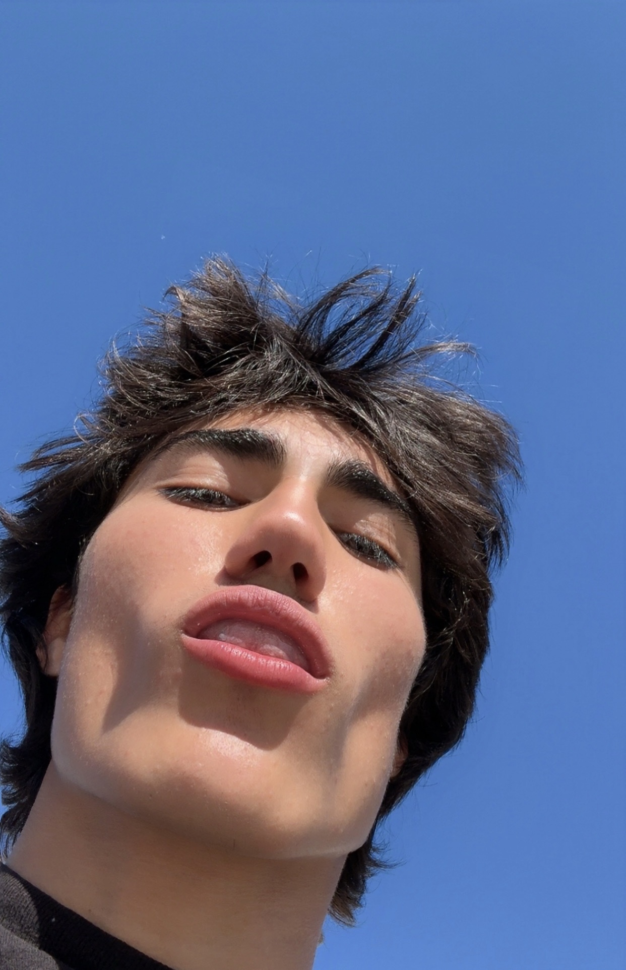 4B3B2F1F 3D15 443E A5D9 DAF63A12B6AF