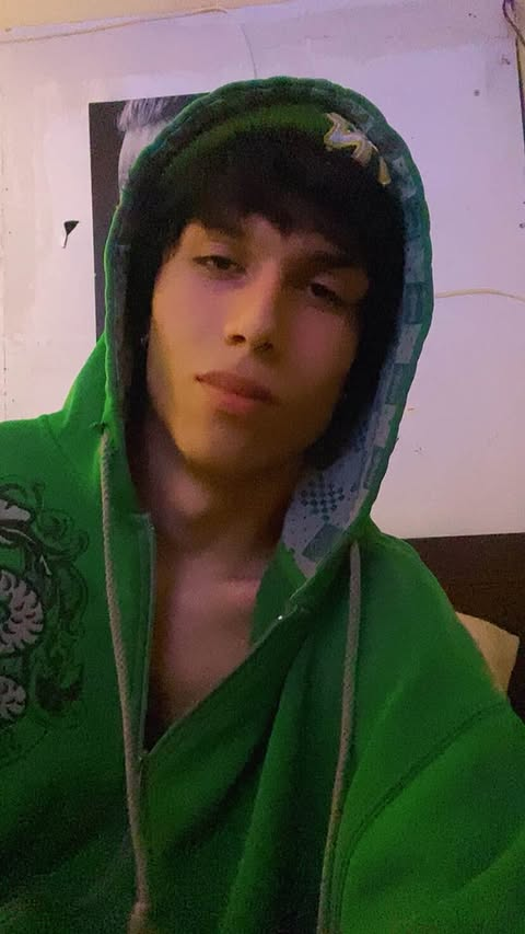 1760677719881 1760677719881