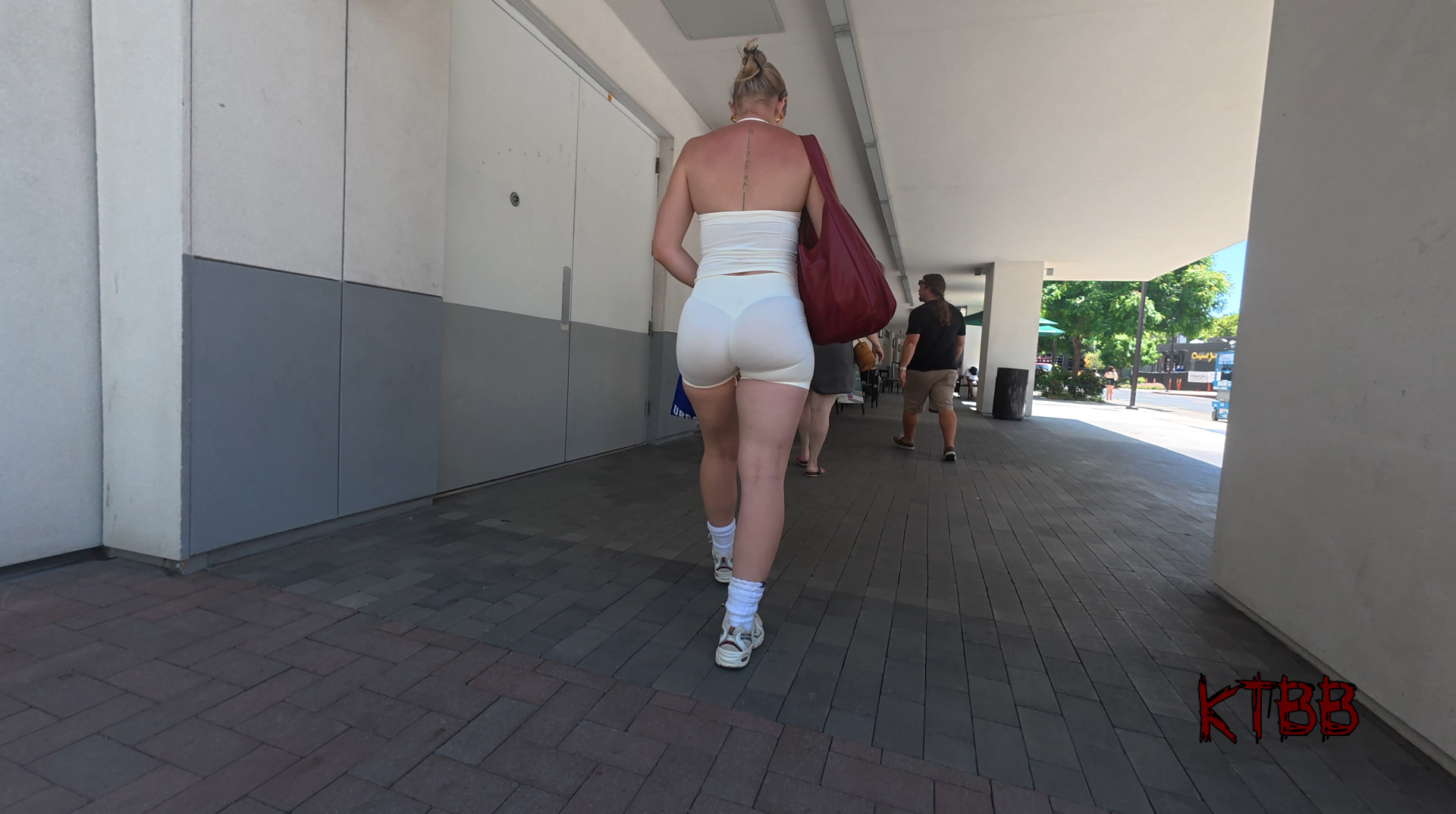1760900513418