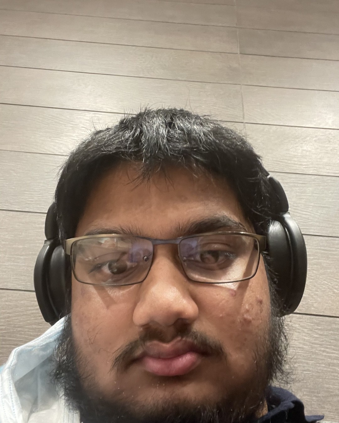 1000018324 1000018324