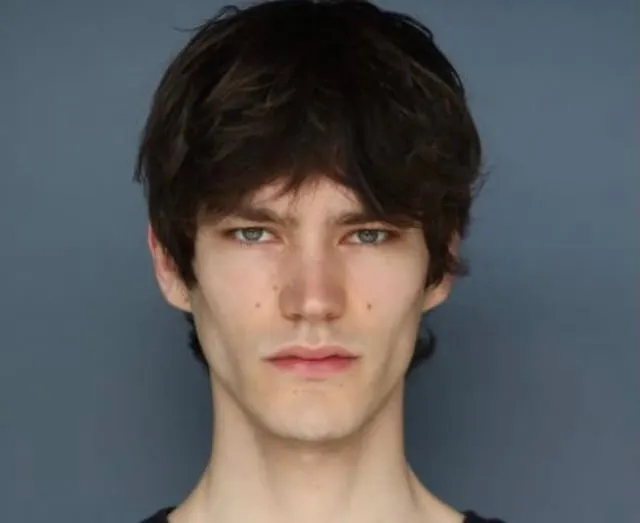 Elias de poot v0 y7l5lg2e2h7a1