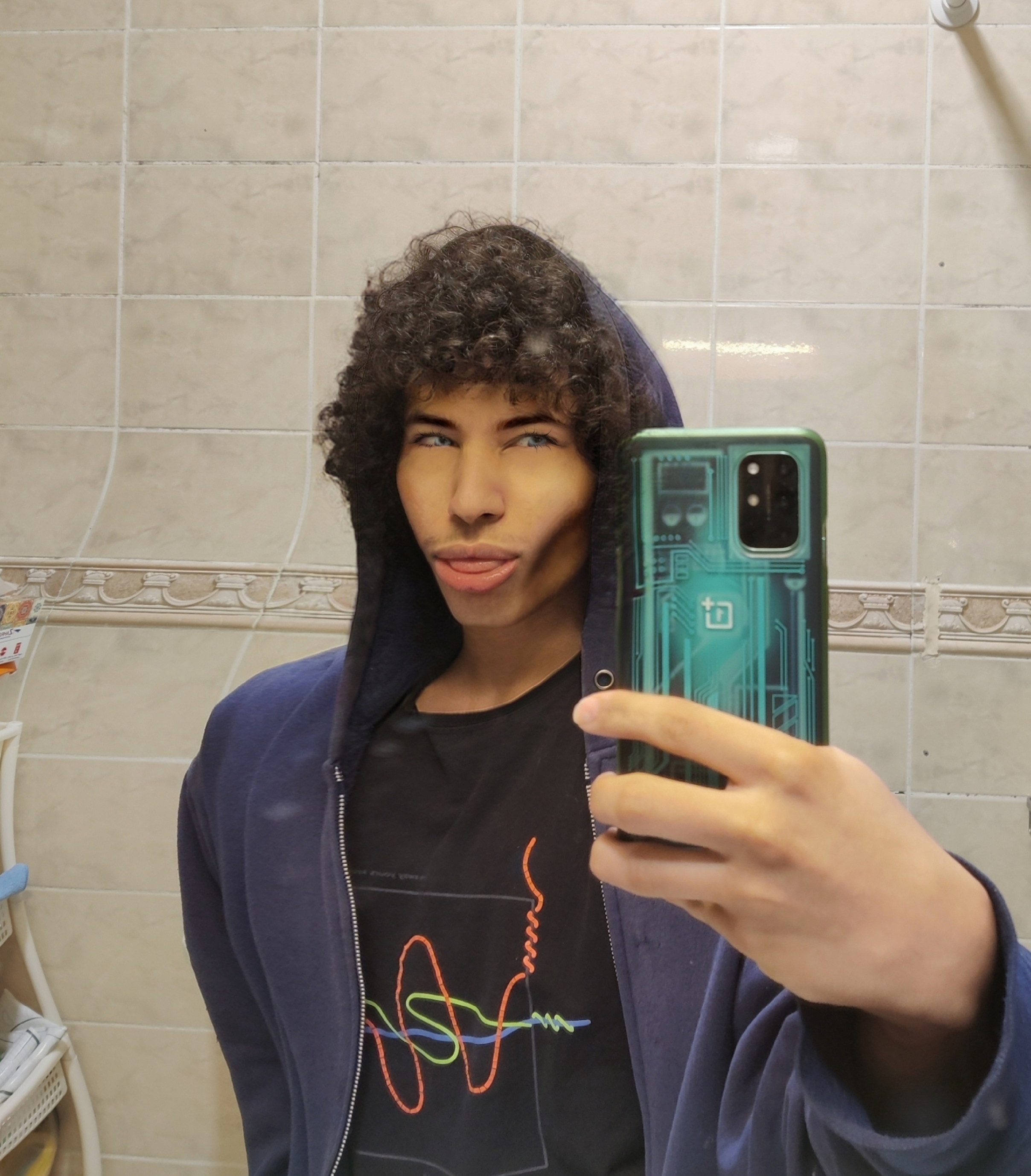 1000027070