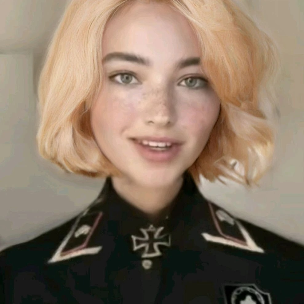 BlondegioAVI BlondegioAVI