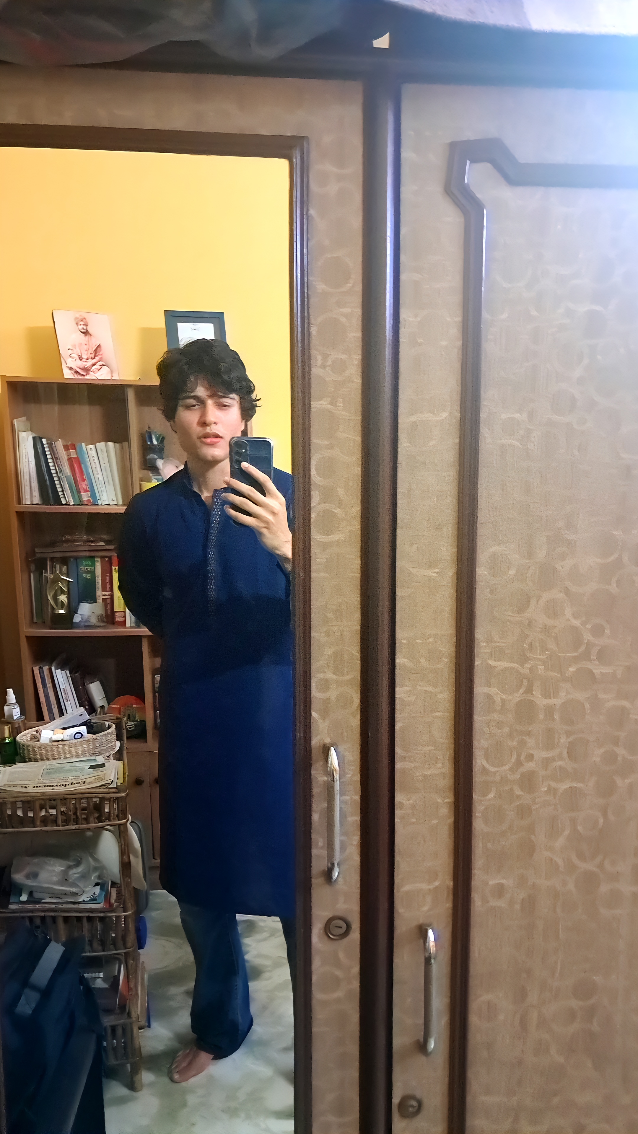 BlueKurta 20251023 172818 8901