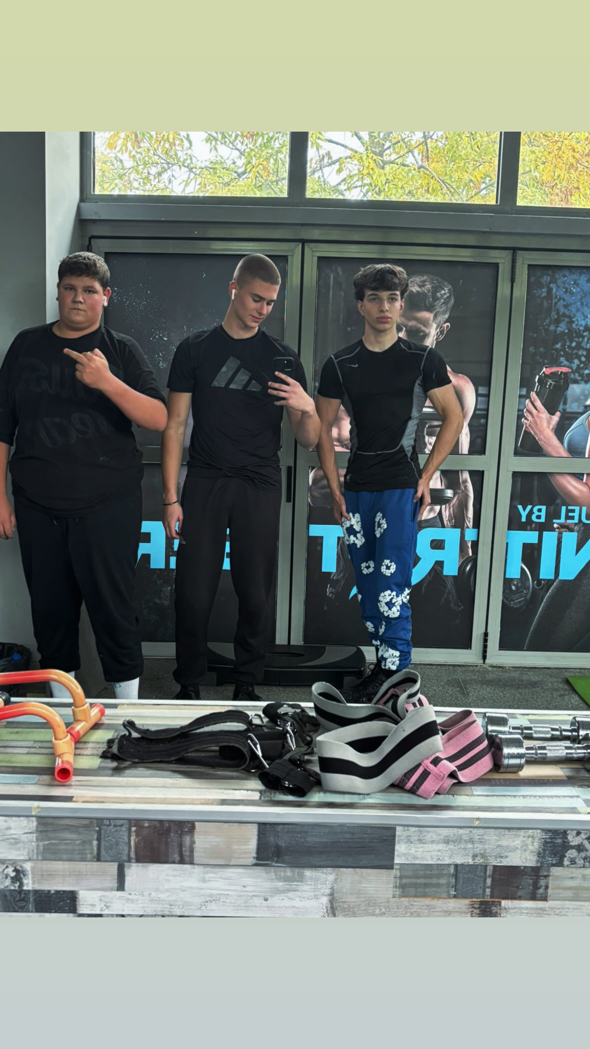 3B415AEC 1156 447C 9A38 FFE1DE2FB327 3B415AEC 1156 447C 9A38 FFE1DE2FB327