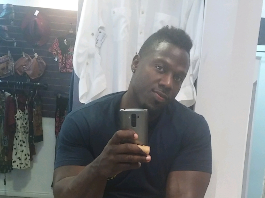 PDEBLIFSNZDR7FQVKVXIAHIUH4