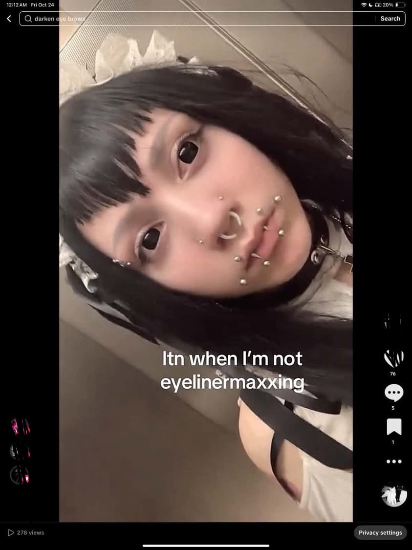 27D20EFB 12F0 4B3F ADA3 836488854A32