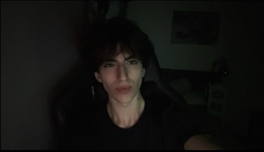 BDA520BC 40E7 48B9 9F21 570CF65F66F9