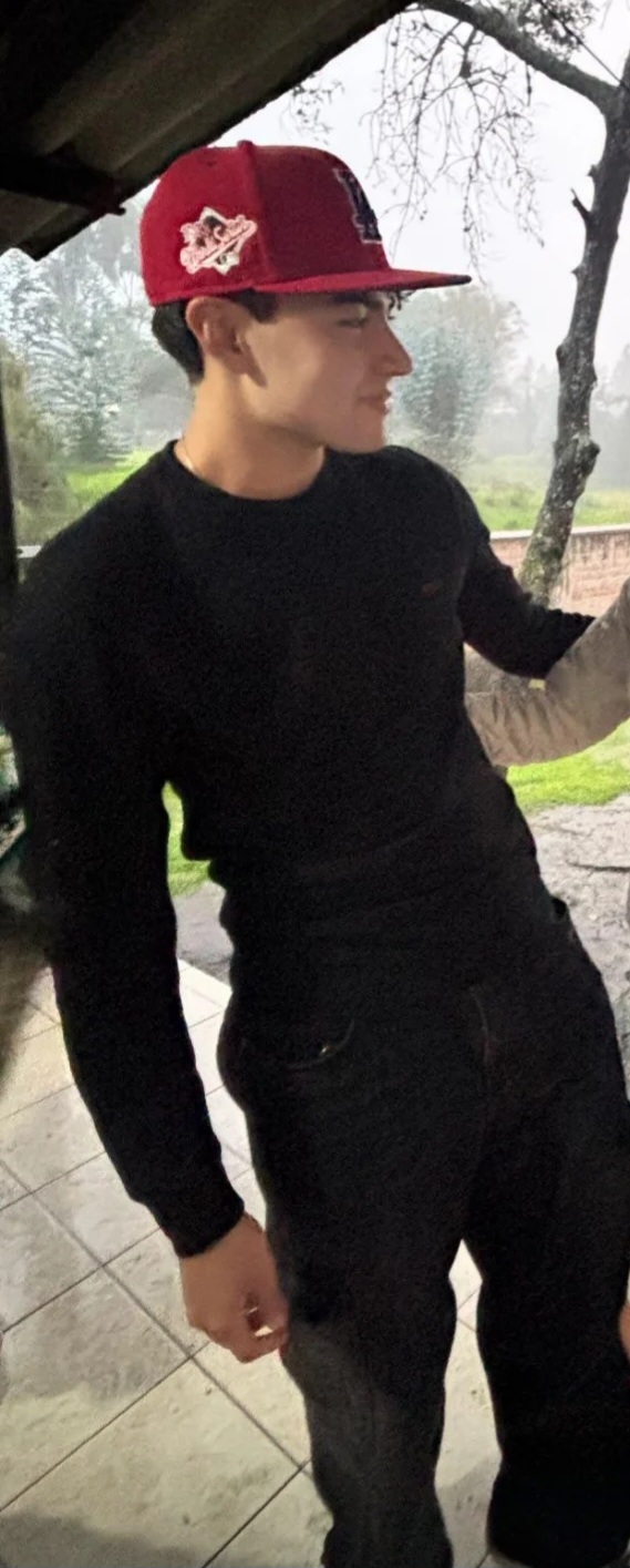 1000097911 1000097911