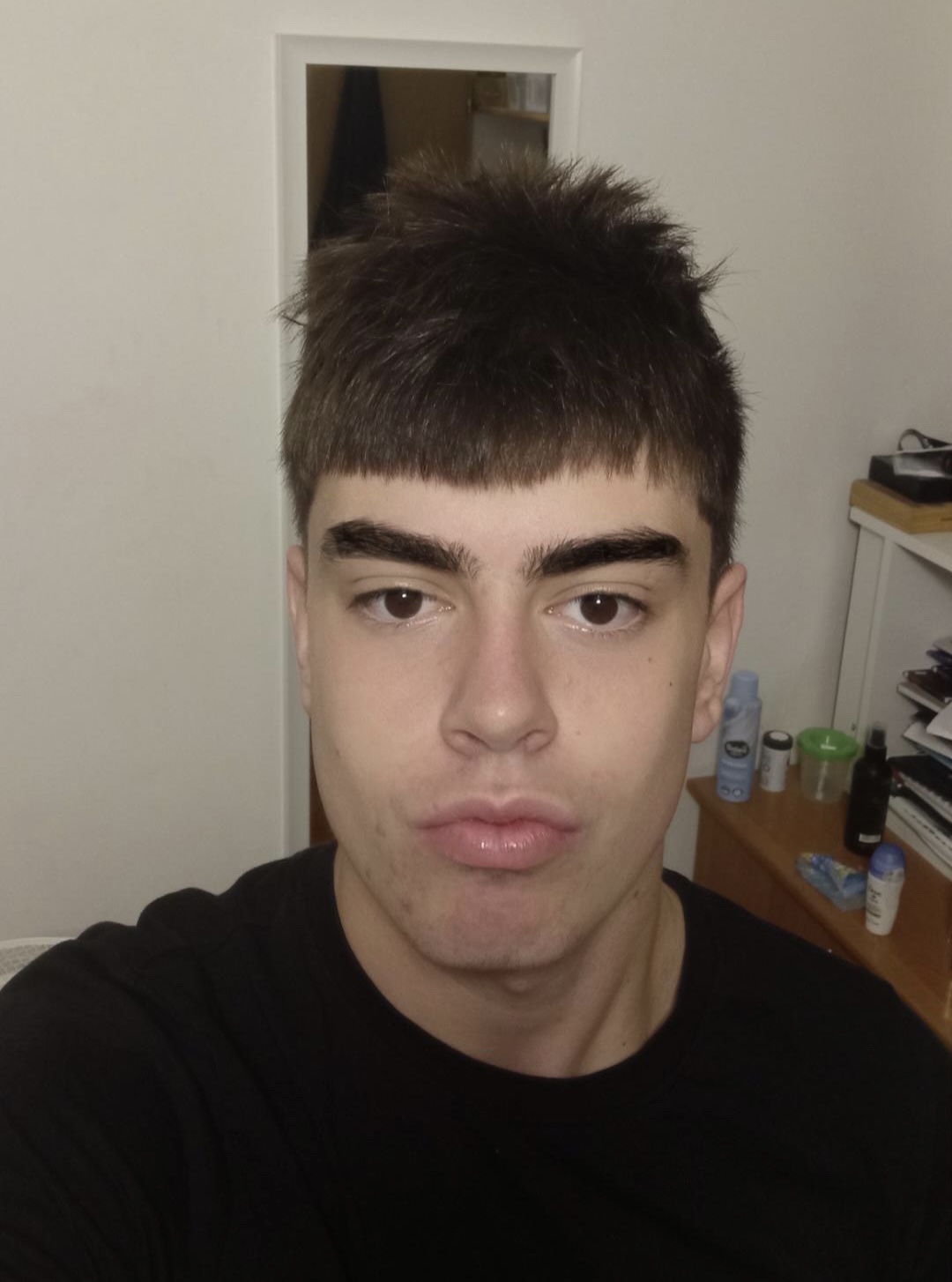 F9083569 CA23 4F29 9465 25FA2DE4C3FD