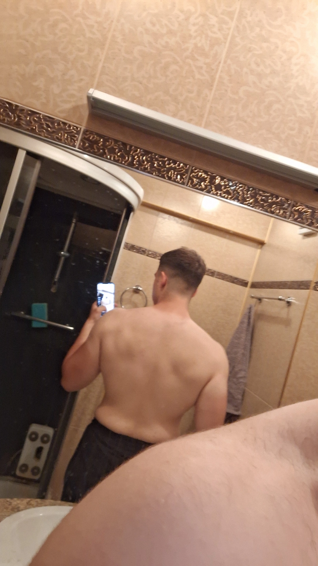 1000002421 1000002421