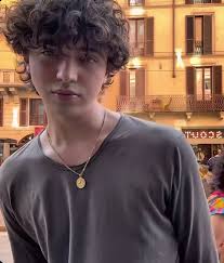 1761683598936 1761683598936