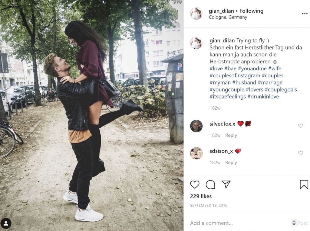 2599146 55F30434 57FF 4F21 BF2B 853A89C756EF