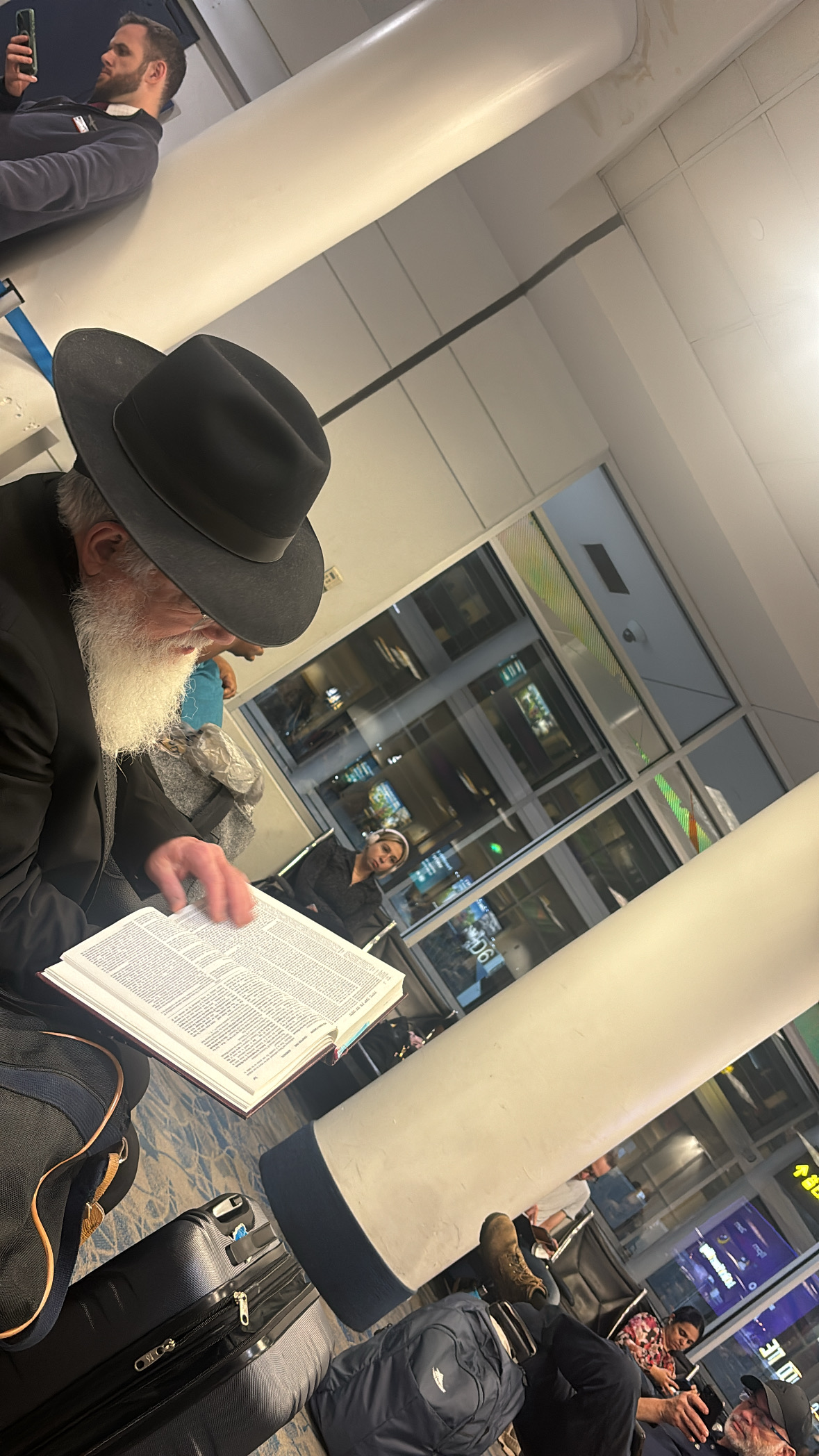 D10CC261 0834 4782 A45B 0551F3B132D8