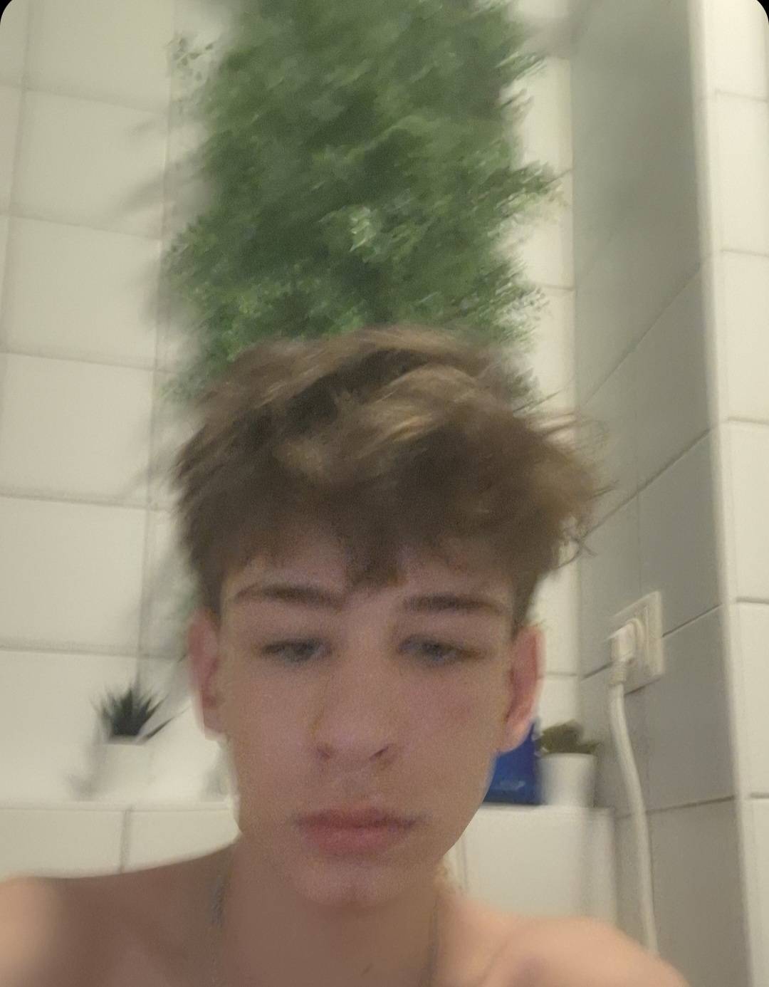 Screenshot 20250221 171129 TikTok