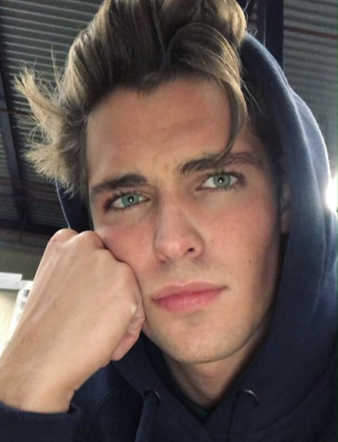 Screenshot 20251031 114047 TikTok