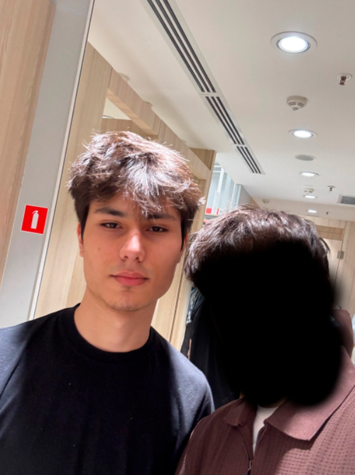 Photoshop_AEv0JgeLip.png