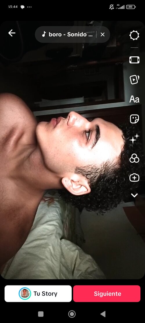 Screenshot_2025-10-04-15-44-03-768_com.zhiliaoapp.musically.jpg