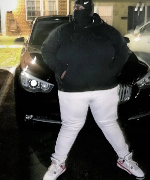 Screenshot_20250223_143008_Reverse Image Search.jpg