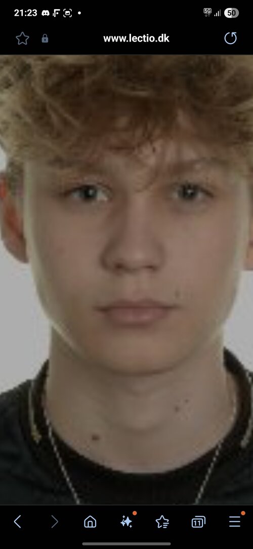 Screenshot_20250812_212333_Samsung Internet.jpg