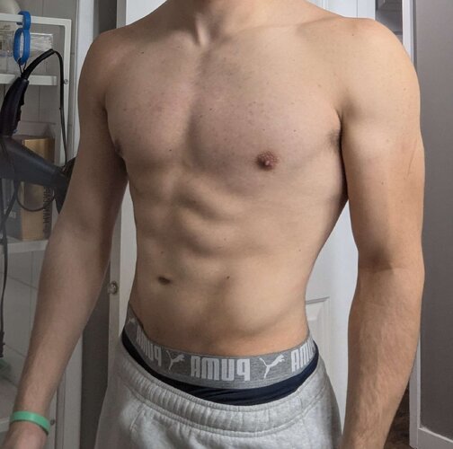 physique front 1.jpg