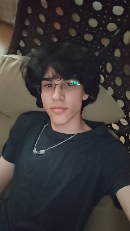 Snapchat-2117481870.jpg