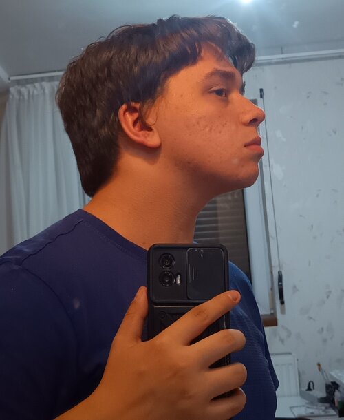 IMG_20251025_223233839_BURST000_COVER (1).jpg