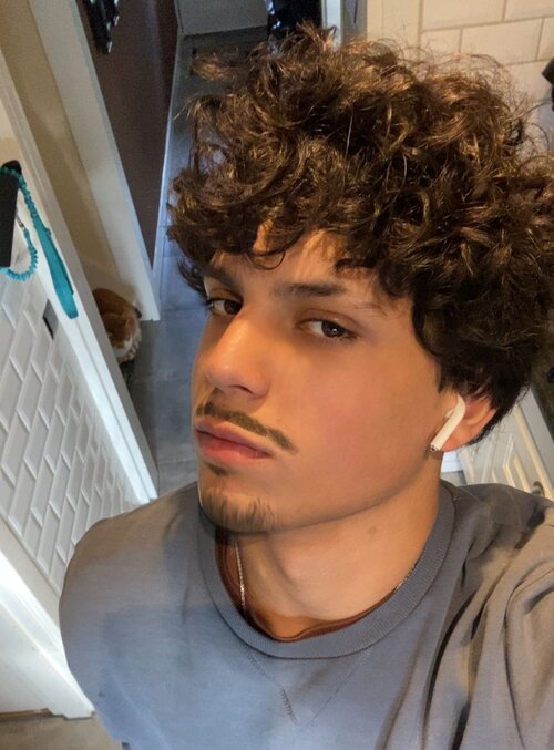 WhatsApp Image 2025-10-28 at 15.47.22_2215b8f7.jpg