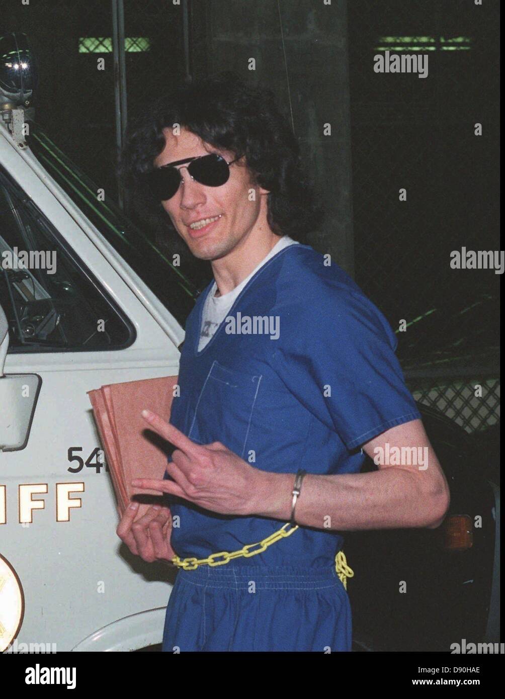June 7 2013 richard ramirez also known as the night stalker a mass D90HAE