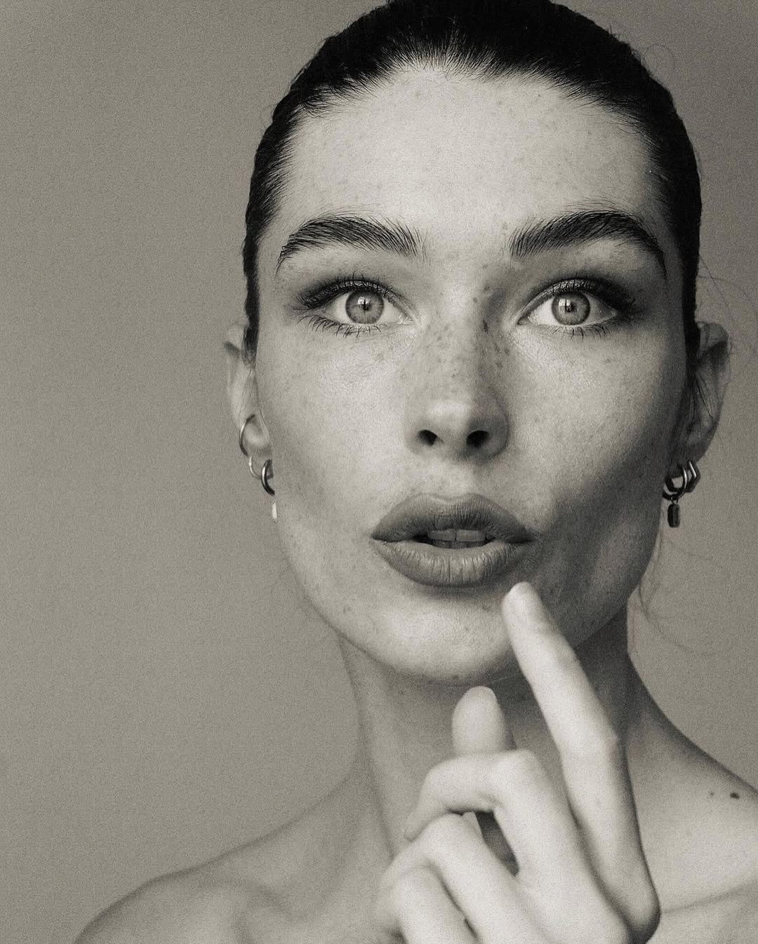 5496639 aw1argumentation