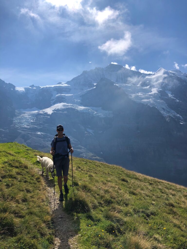 Summer hiking swiss alps 768x1024 3307487342