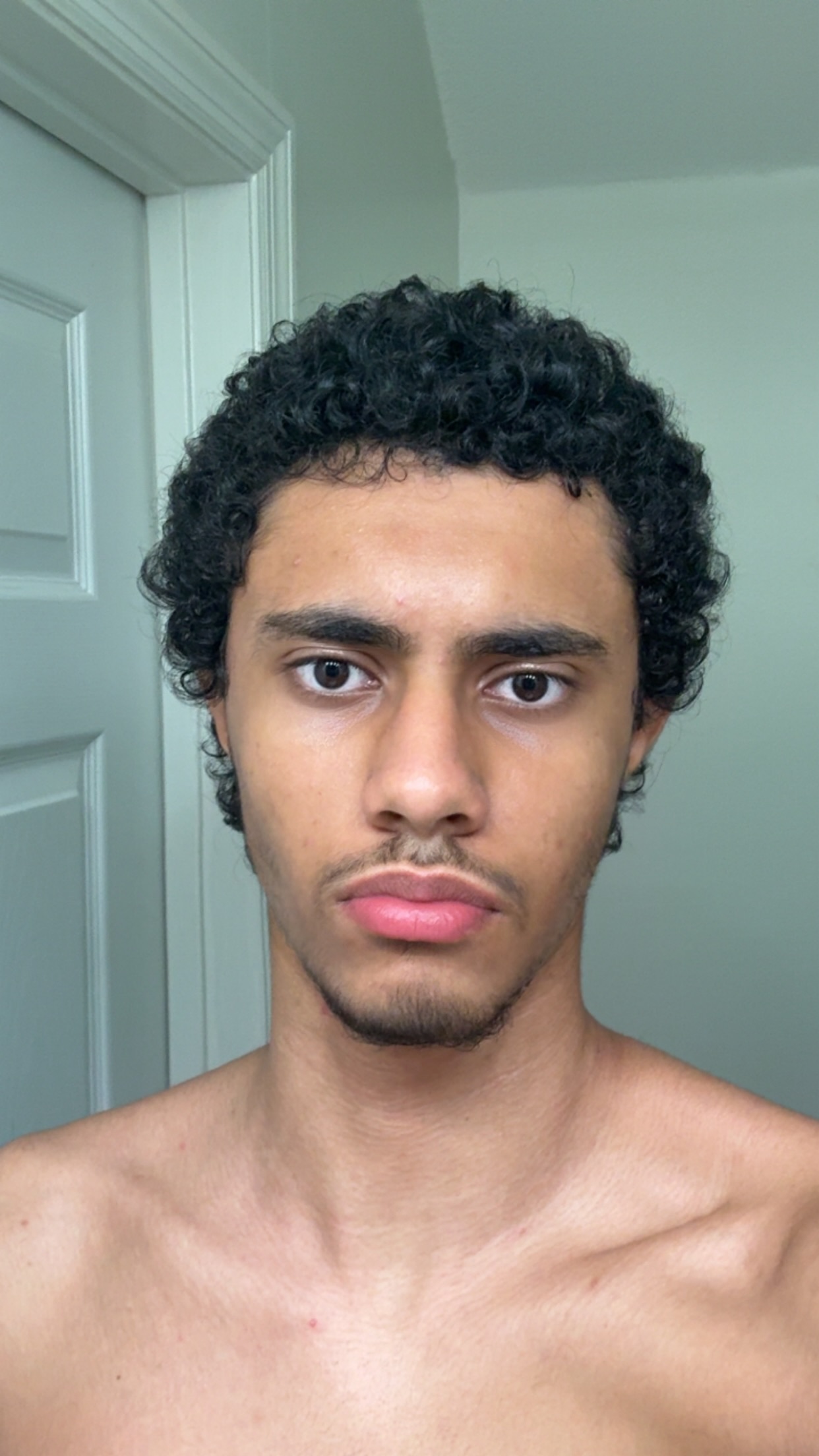 21A4FE07 4EBE 4317 AE95 DFB1954AA589