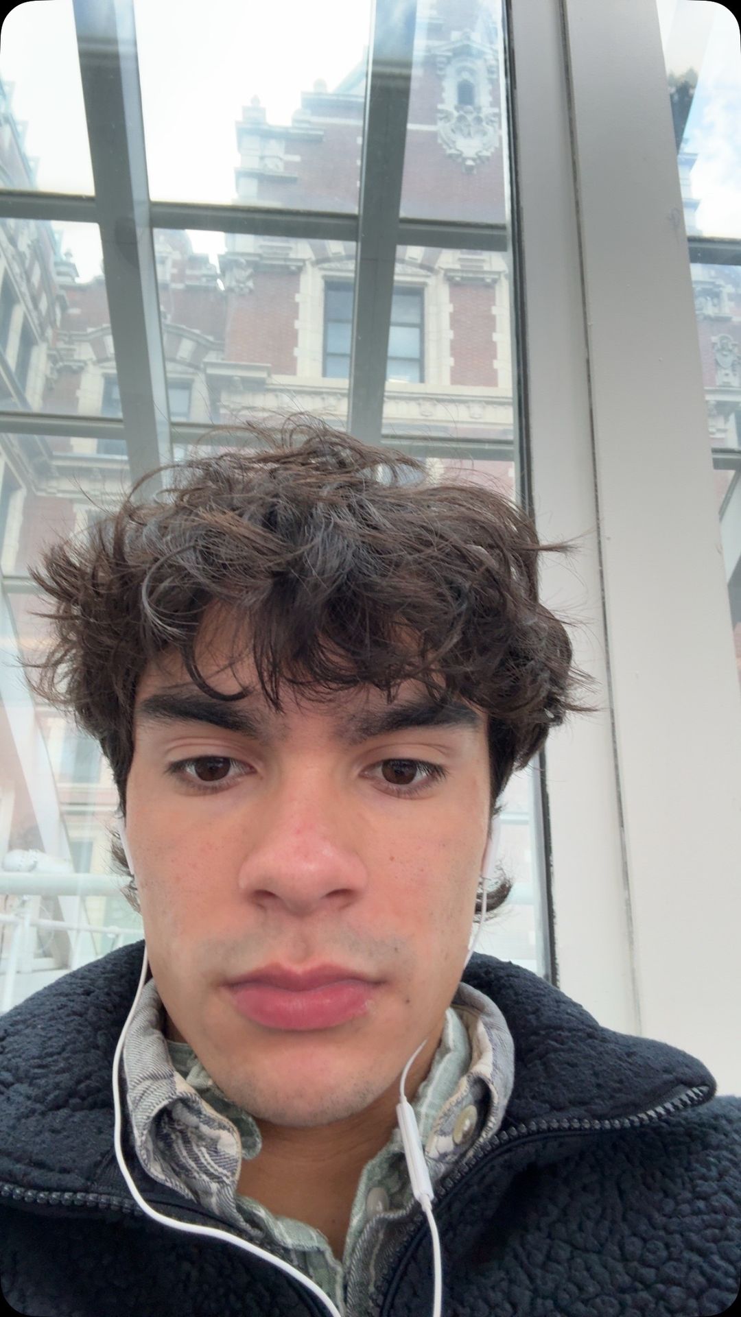 Temp image 46D769F4 154F 4C80 AE07 ADD21A17F362