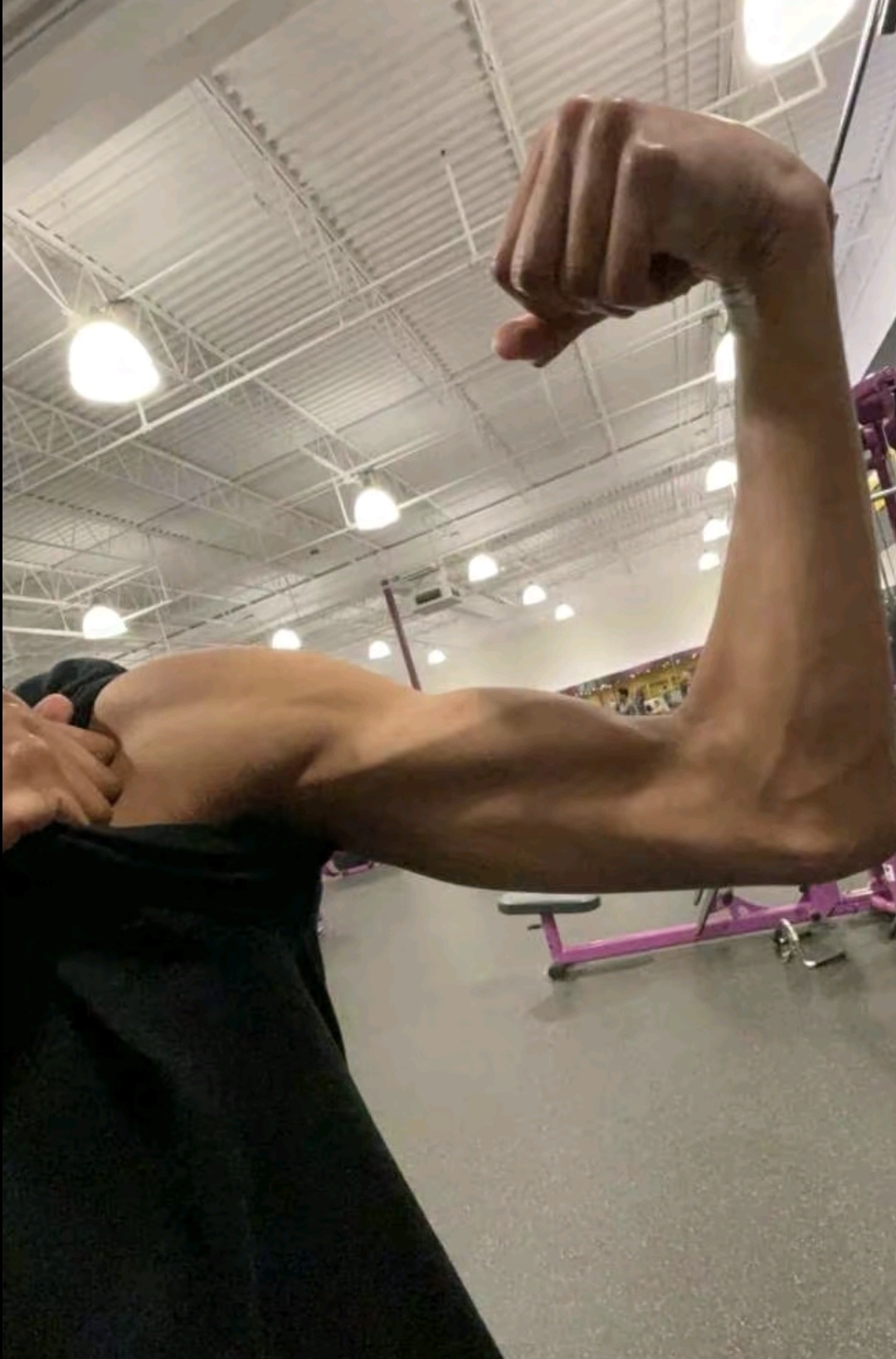 Screenshot 20251104 222657 TikTok