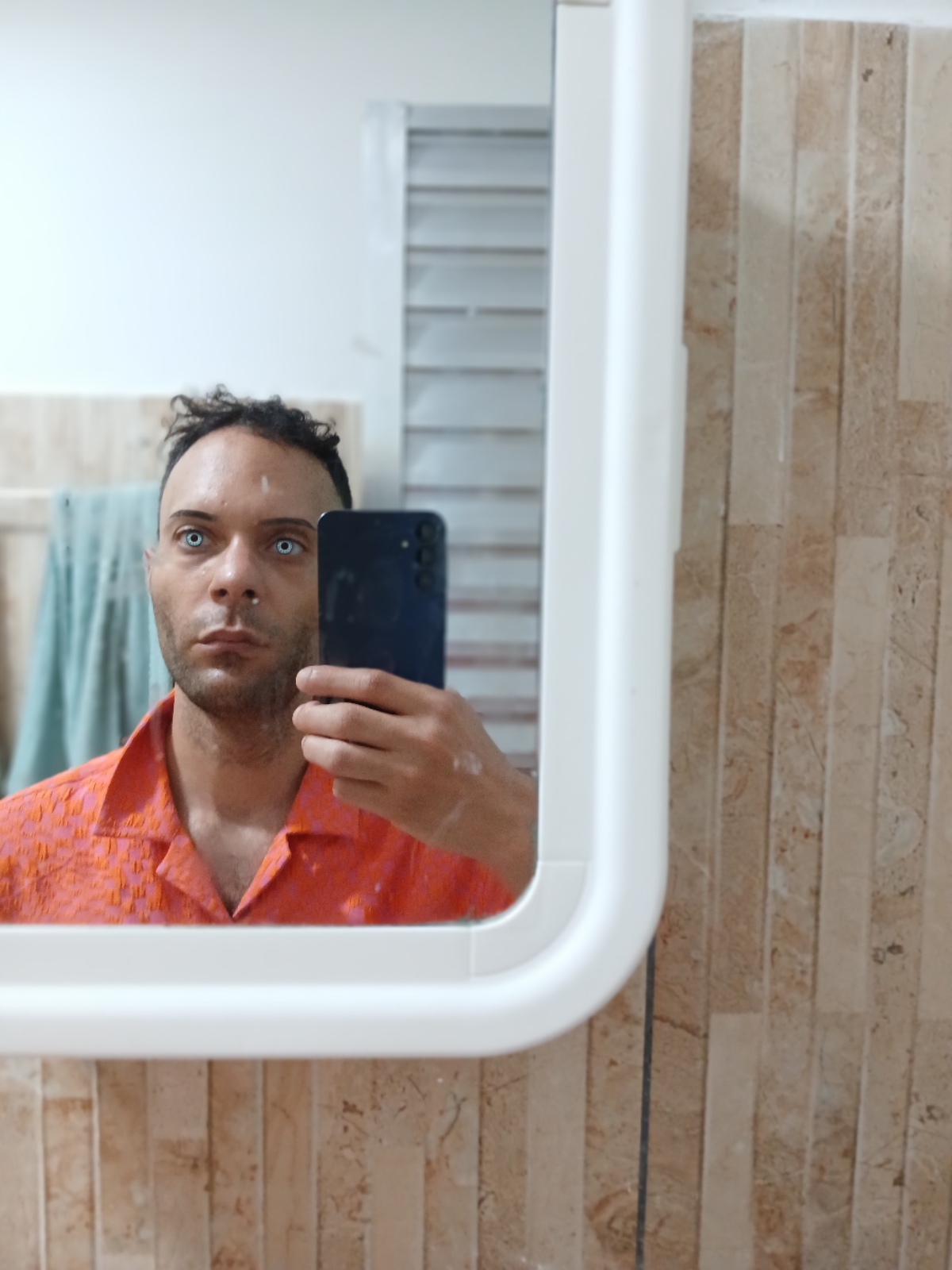 2025 11 08 07 31 16 598