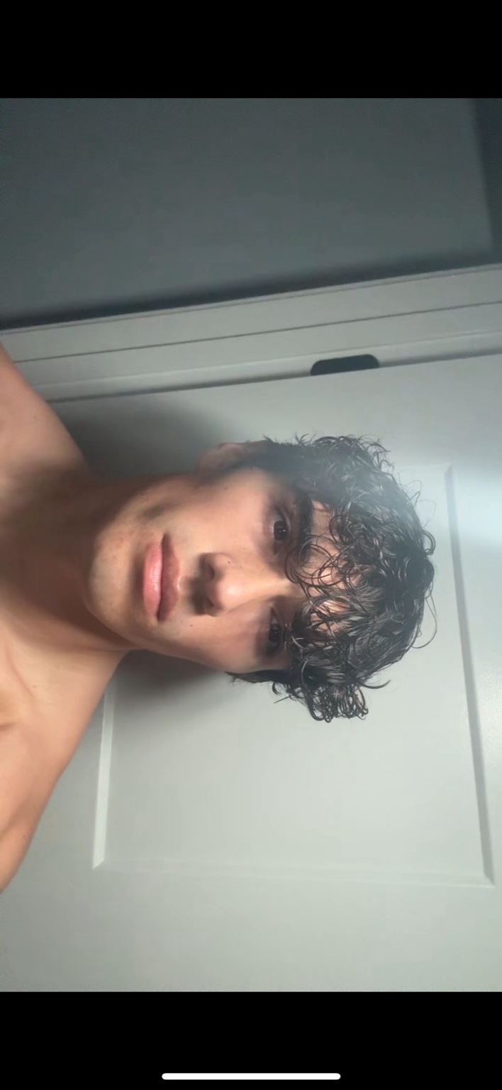 34EE2898 F84A 4EE6 B7C7 0F016FDC3DF9