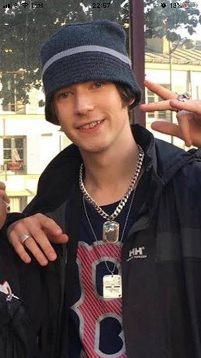 B5E94C46 44B3 4C45 A6CD A01B0CB0A52A