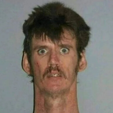 131025