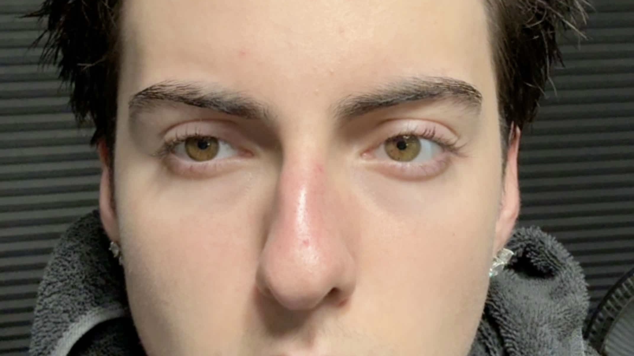 31F70AEF CD1B 4F1E 85ED D74F51B739DB