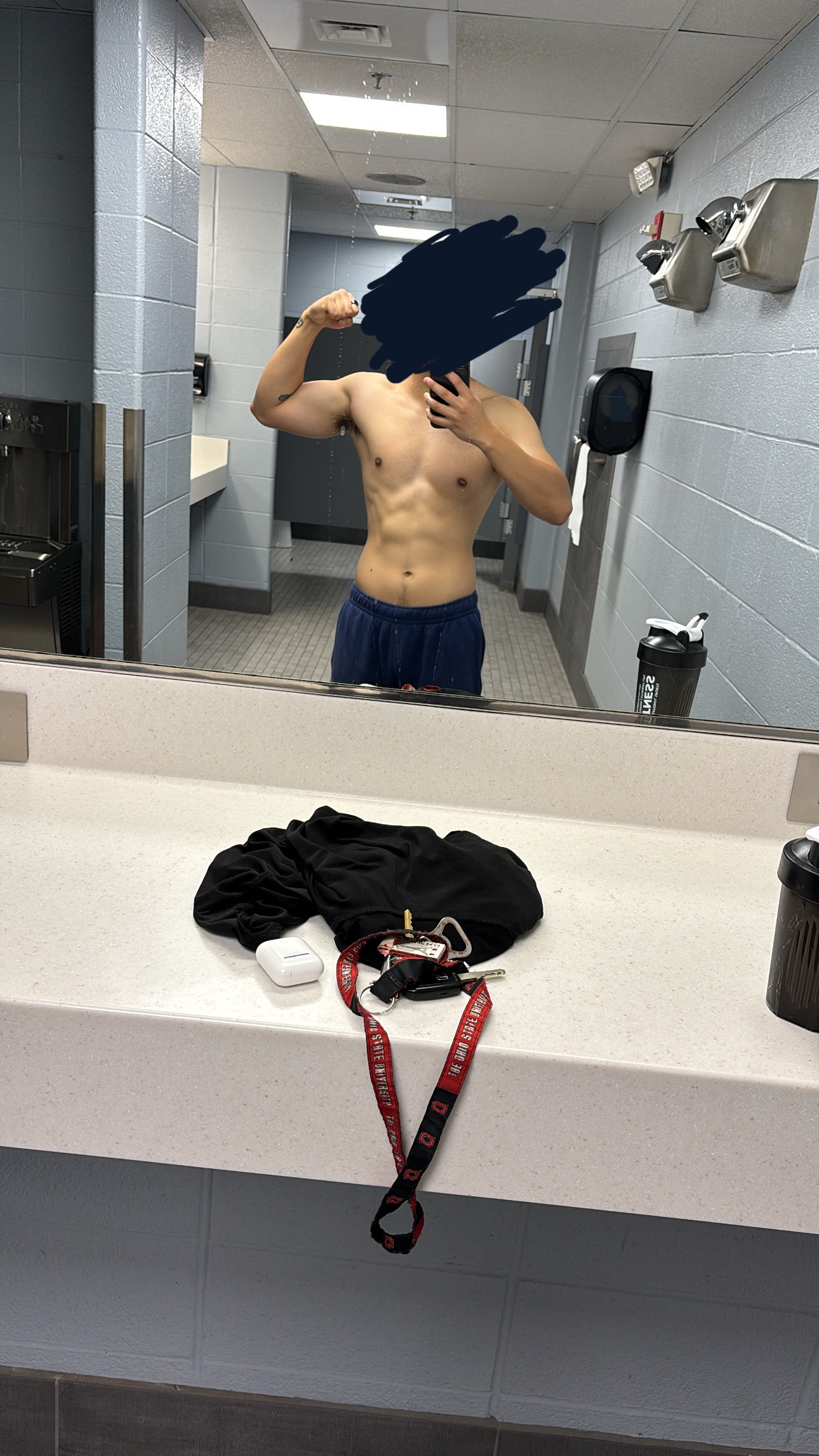 496D2200 EEF2 4D4D BB21 49A454F66D8E