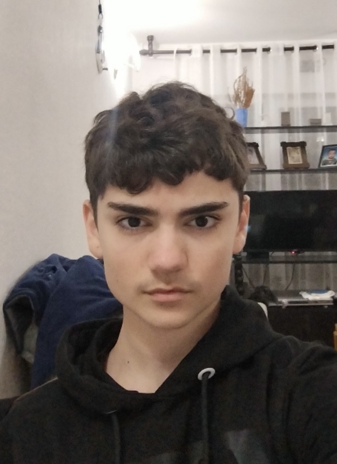 1000004860