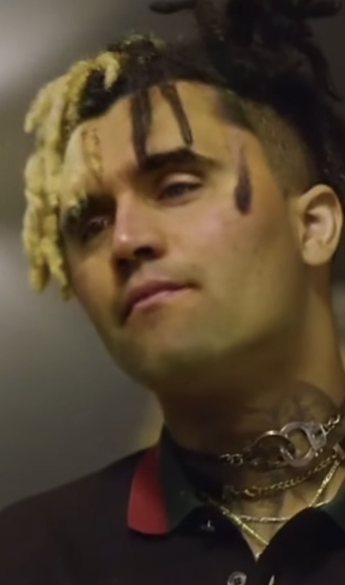 F270B924 84A7 4320 8BF2 81B8BDC74371