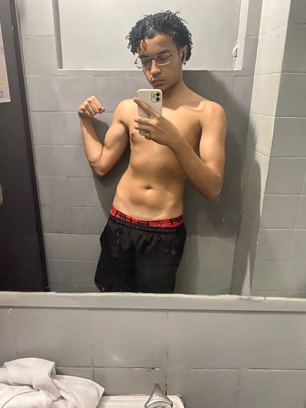 634774d2 81f9 4702 86a1 85da0696b973