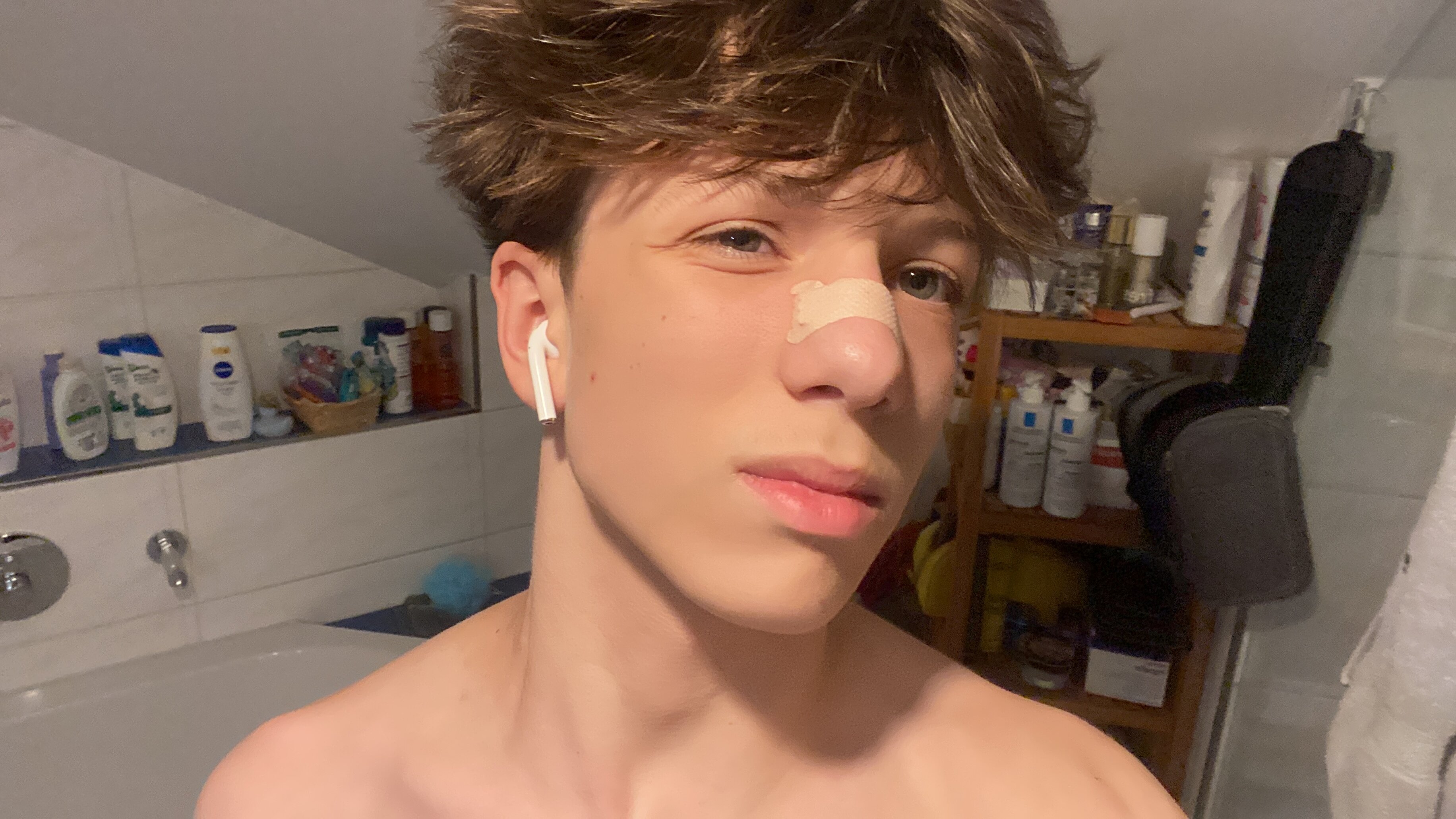 BB0F2D35 BBCB 4AB3 953C A847819E15E8