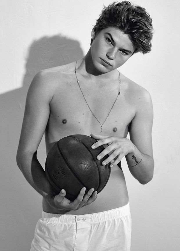 D790b276e14d7b795fa01a4adb450d4e